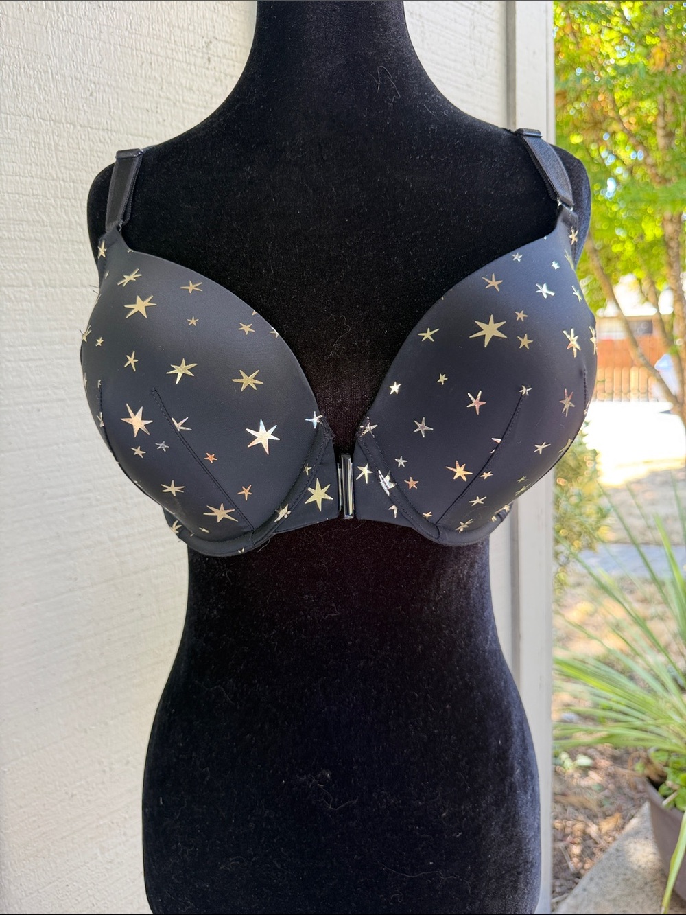 Torrid Front-Close Star Print Push-Up Bra - Black